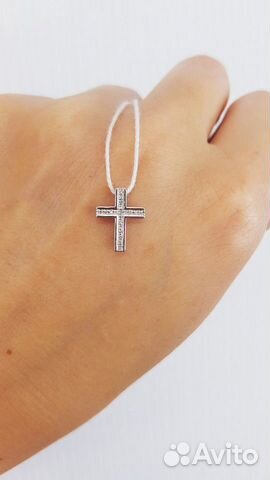 Золотой крестик с бриллиантами