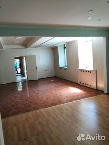 Переуступка права аренды с правом выкупа 150,9 м2