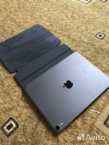 iPad Pro 2018 256 gb + клавиатура iPad Pro 2018 256 gb + клавиатура