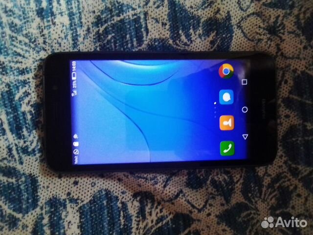 Телефон huawei Y3