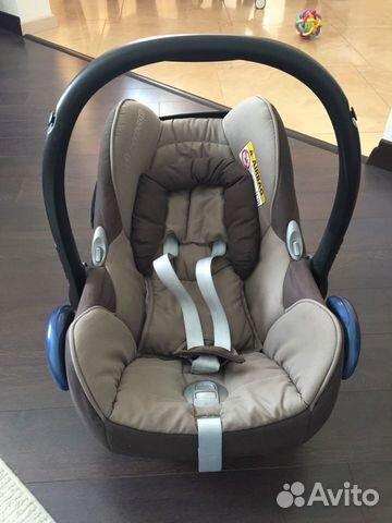 Автолюлька Maxi Cosi Cabrio Fix 0+ Автолюлька Maxi Cosi Cabrio Fix 0+