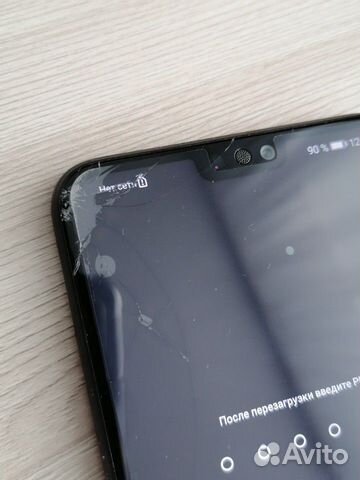 Телефон Honor 8x