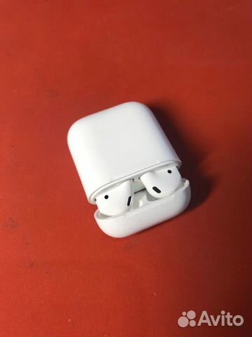 Обмен старых AirPods на новые Обмен старых AirPods на новые
