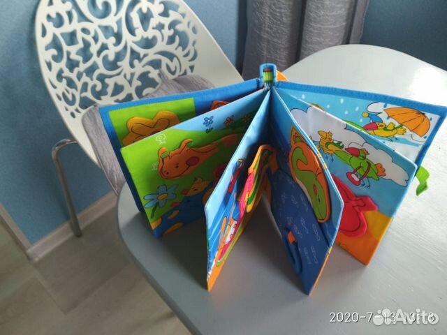 Tinylove книга шуршалка Tinylove книга шуршалка