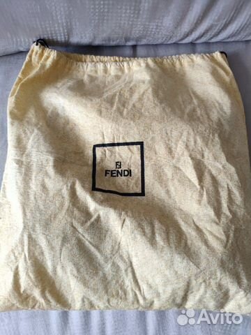 Сумка Fendi оригинальная б/у