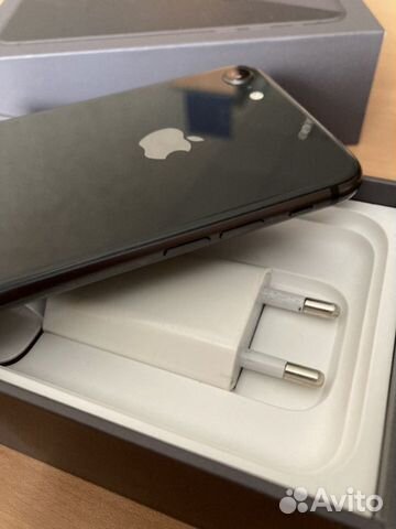 Телефон iPhone 8 64 Gb Телефон iPhone 8 64 Gb
