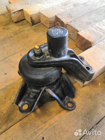 Опора двигателя правая солярис 1 рио 3