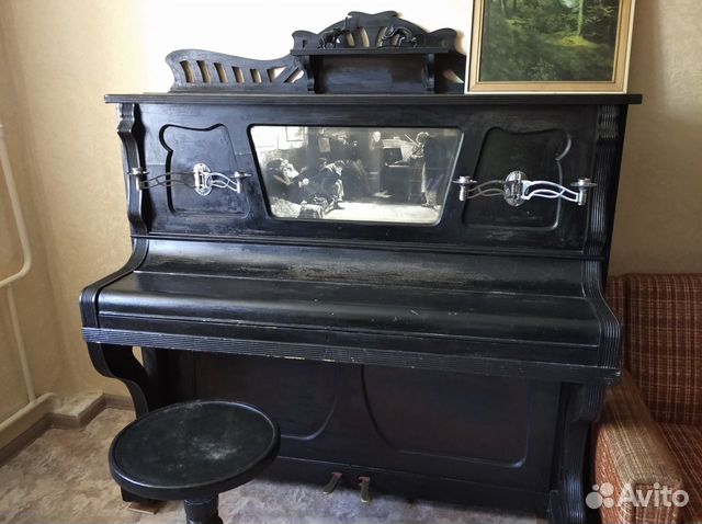 Продам антикварное пианино Hermann Mayr