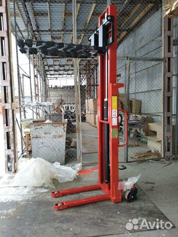 Штабелер, подъемные столы и др. складская техника