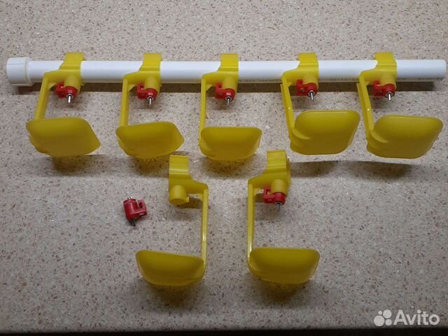 Ниппельная поилка