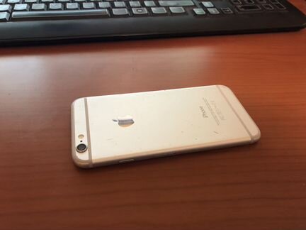 Телефон iPhone 6