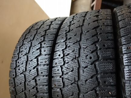 215 65 16C Gislaved Nord Frost VAN 109/olm9