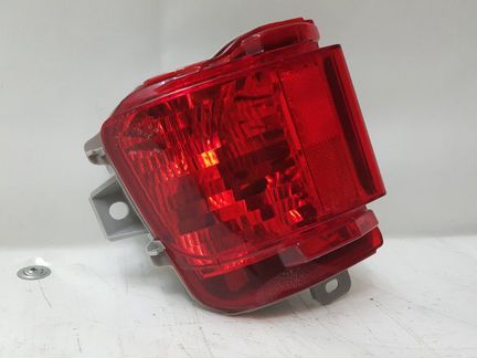 Фонарь противотуманный левый Toyota Land Cruiser