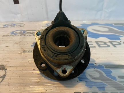 Ступица Opel Astra Gtc H L08 Z19DTH / J 2007