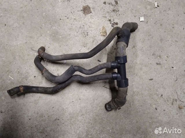 Патрубок охлаждения Renault Kangoo, clio