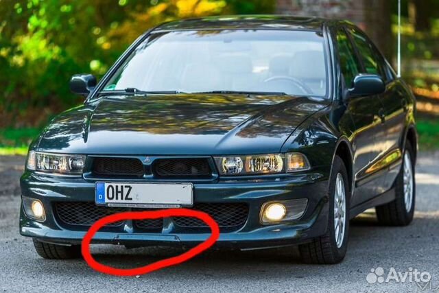 Заглушка бампера Mitsubishi Galant (Viento)