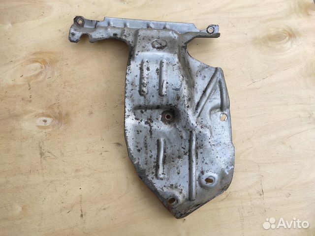 Щиток термозащитный Z19DTH Astra H Zafira B