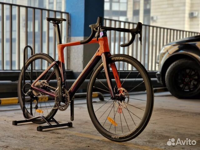 Велосипед шоссейник, Twitter Aurora Carbon