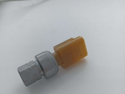 Датчик давления кондиционера Пежо