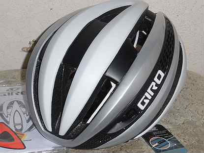 Шлемы Giro "Synthe", размеры М и L