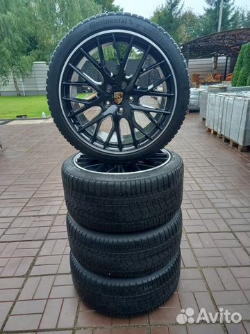 Зимняя резины на оригинальных дисках Porsche
