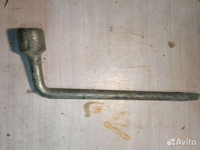 Балонный ключ 21 кia