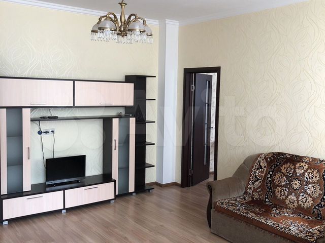 2-к. квартира, 66 м², 2/7 эт.