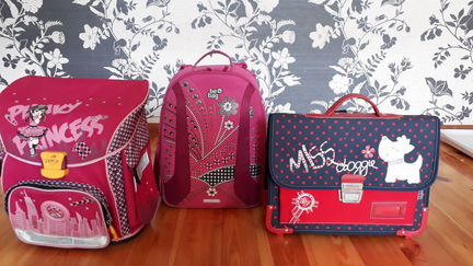 Школьный рюкзак, ранец