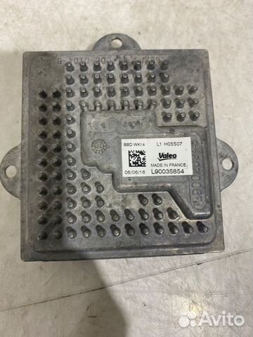 Блок розжига правый Jeep Grand Cherokee WK2 2010