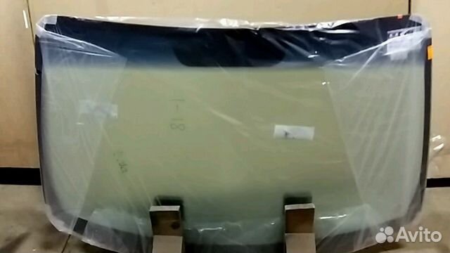 Стекло лобовое Kia Sportage 2004-2010