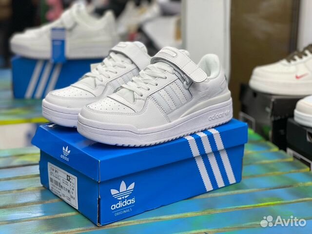 Кроссовки женскиe Adidas Forum low