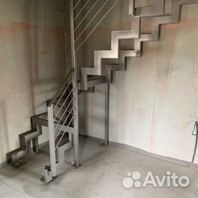 Лестница на 2 этаж. Металлический каркас. лкм20-11