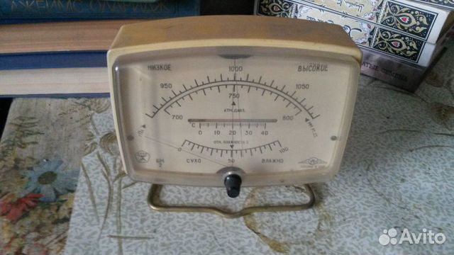 Барометр, термометр и определитель влажности. СССР
