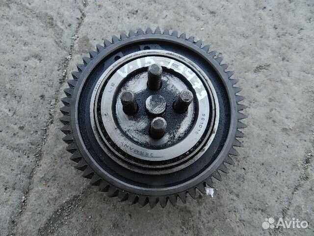Промежуточная шестерня грм Volvo FH 1677346