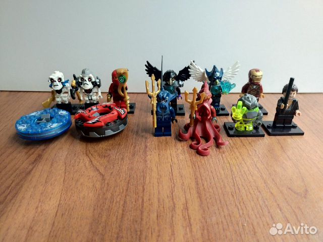 Фигурки lego разные