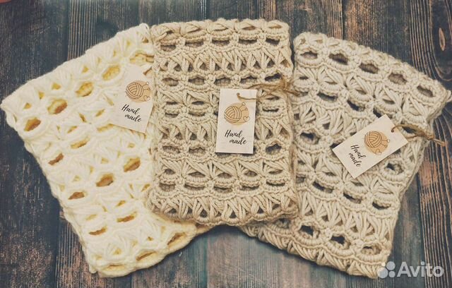 Вязаный шарф ручной работы