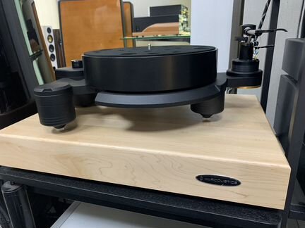 Виброизолирующая платформа Isoacoustics Delos