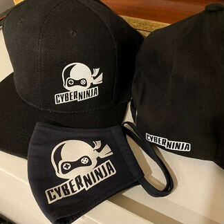 Печать на футболках, кепках и толстовках