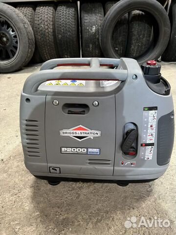 Бензиновый генератор Briggs&Stratton P2000