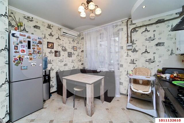 1-к. квартира, 40 м², 1/3 эт.