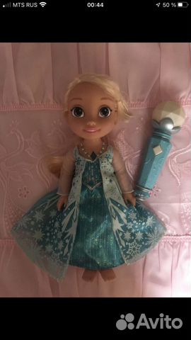 Кукла эльза с микрофоном