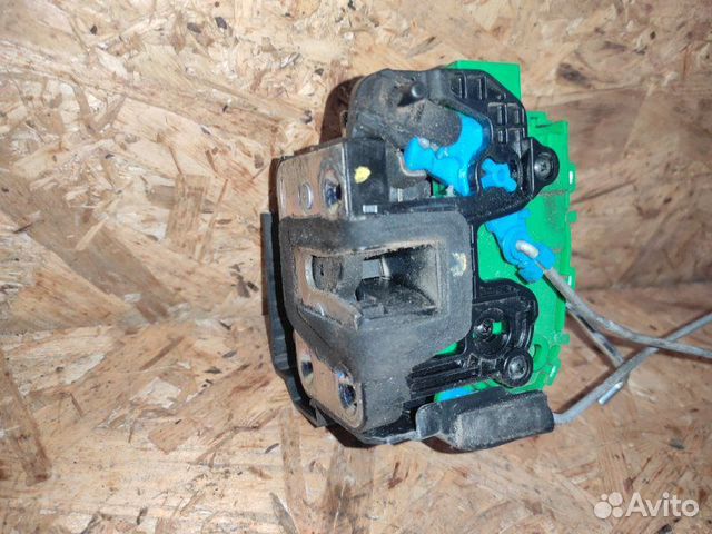 Замок двери задний правый Kia Rio QB 1.6 G4FC 2016