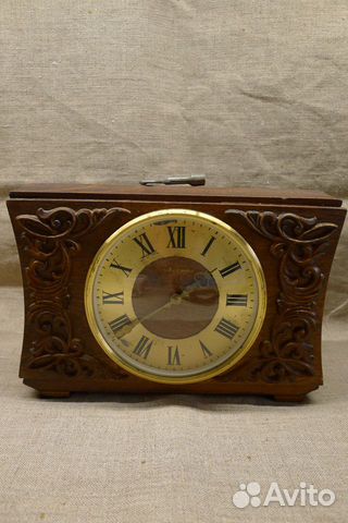 Часы механические Весна, на ходу, с ключом