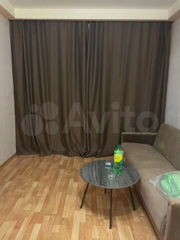 2-к. квартира, 50 м², 2/5 эт.