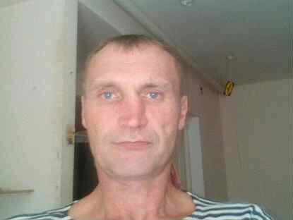 объявление сторож. ресторан горский таганрог фото. евгений 37 лет белгород работает сторожем. охранник на автостоянку значок. требуются сторожа.