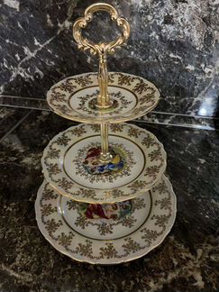 Горка. Ваза для выпечки