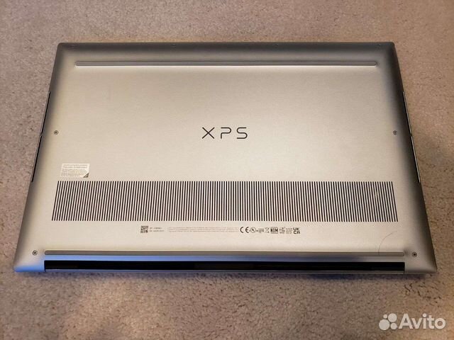 Нижняя крышка Dell XPS 9510