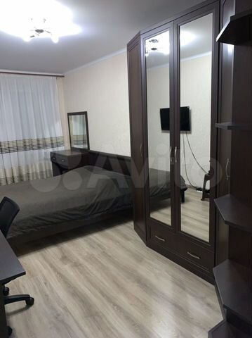 2-к. квартира, 60 м², 5/5 эт.