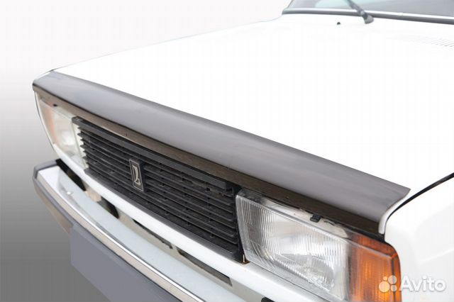 Спойлер капота (мухобойка) на 2105