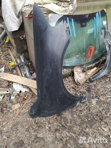 Передняя правая крыло Volkswagen Touareg 02-07